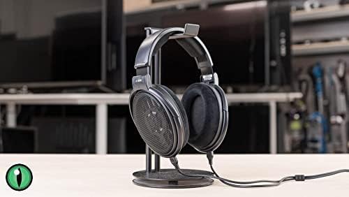 Sennheiser HD 6XX — cable and connector detail
