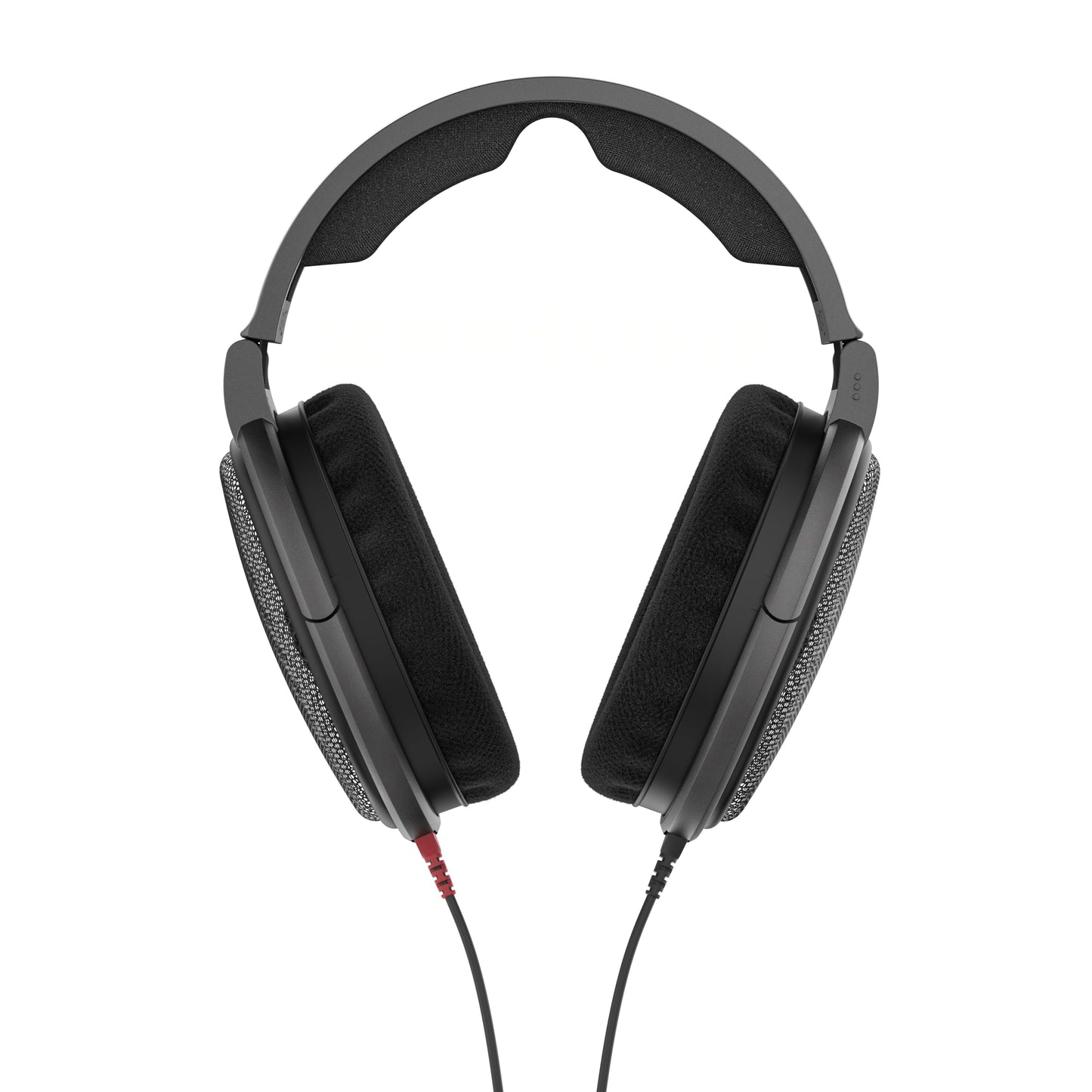 Sennheiser HD 600 — earpad close-up