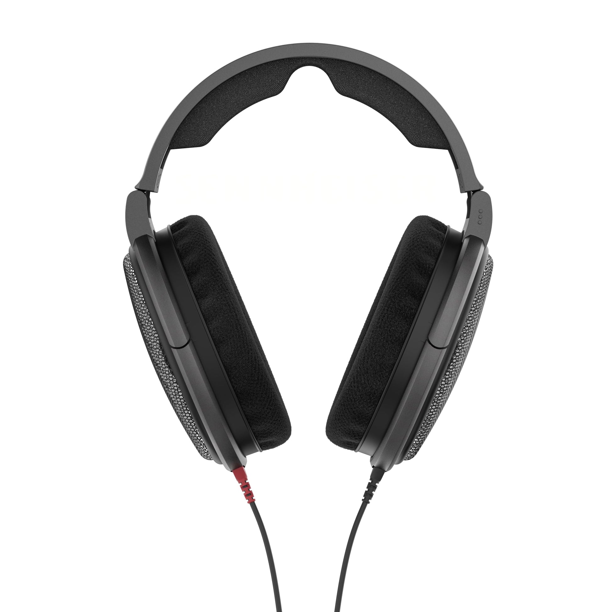Sennheiser HD 600 — earpad close-up